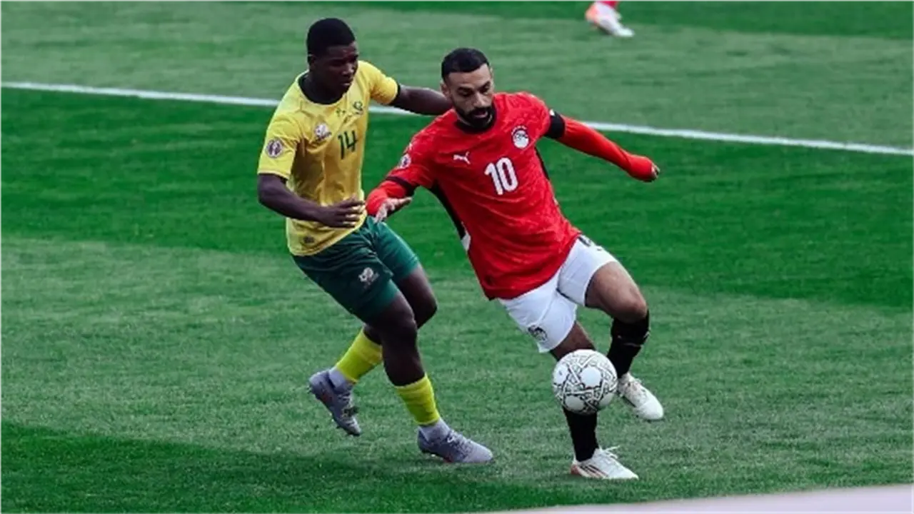 نزل التردد.. القنوات الناقلة لمبارة مصر وأنجولا في أمم إفريقيا |عاجل